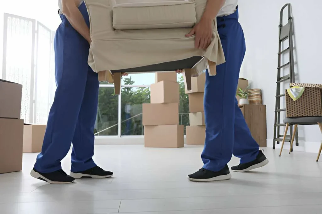 How Much in Advance Should I Reserve a Local Moving Company?