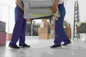 How Much in Advance Should I Reserve a Local Moving Company?